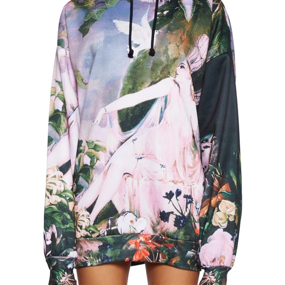 Enticing Realms Oversized Hoodie - Picture 5 of 6